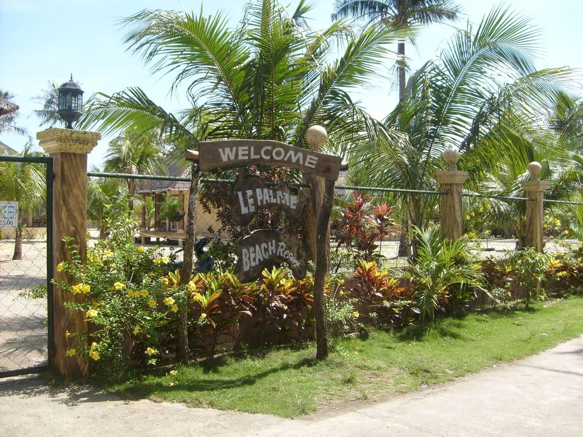 Le Palme Beach Resort Pandan Exterior photo