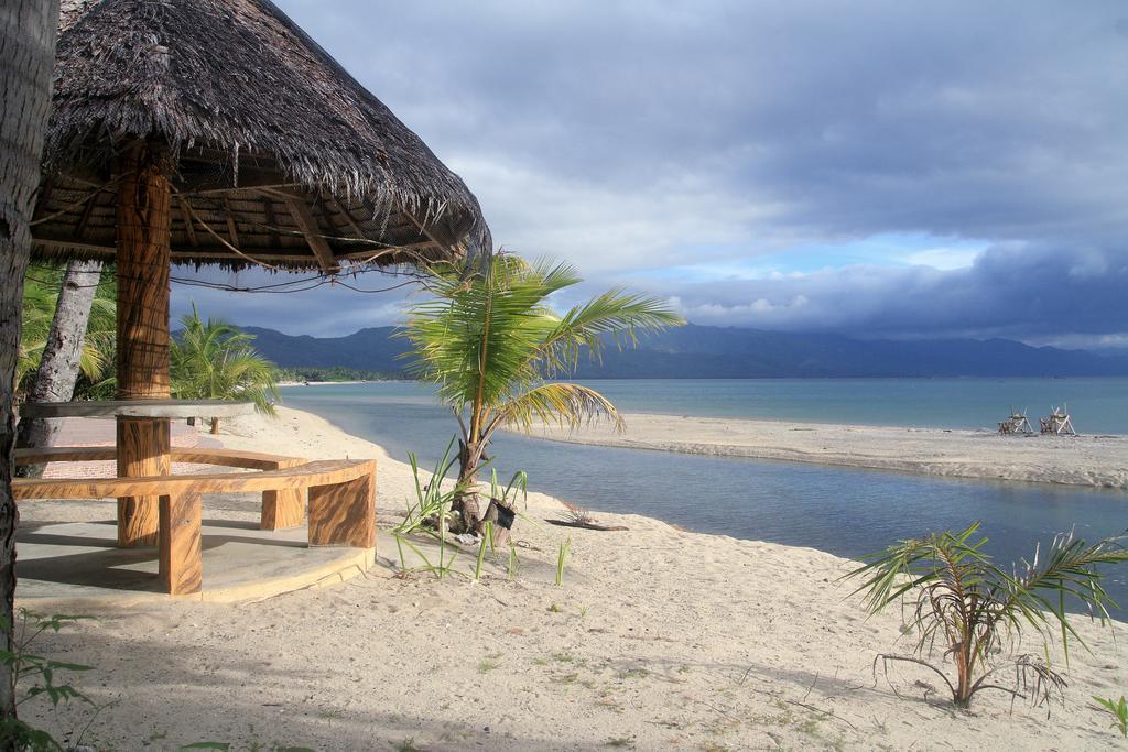 Le Palme Beach Resort Pandan Exterior photo